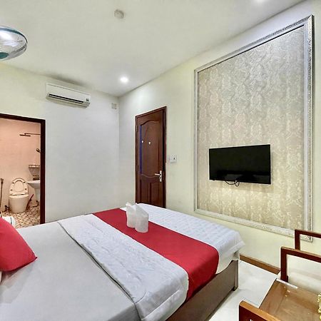 Nhu Y Hotel Ho Chi Minh-stad Buitenkant foto