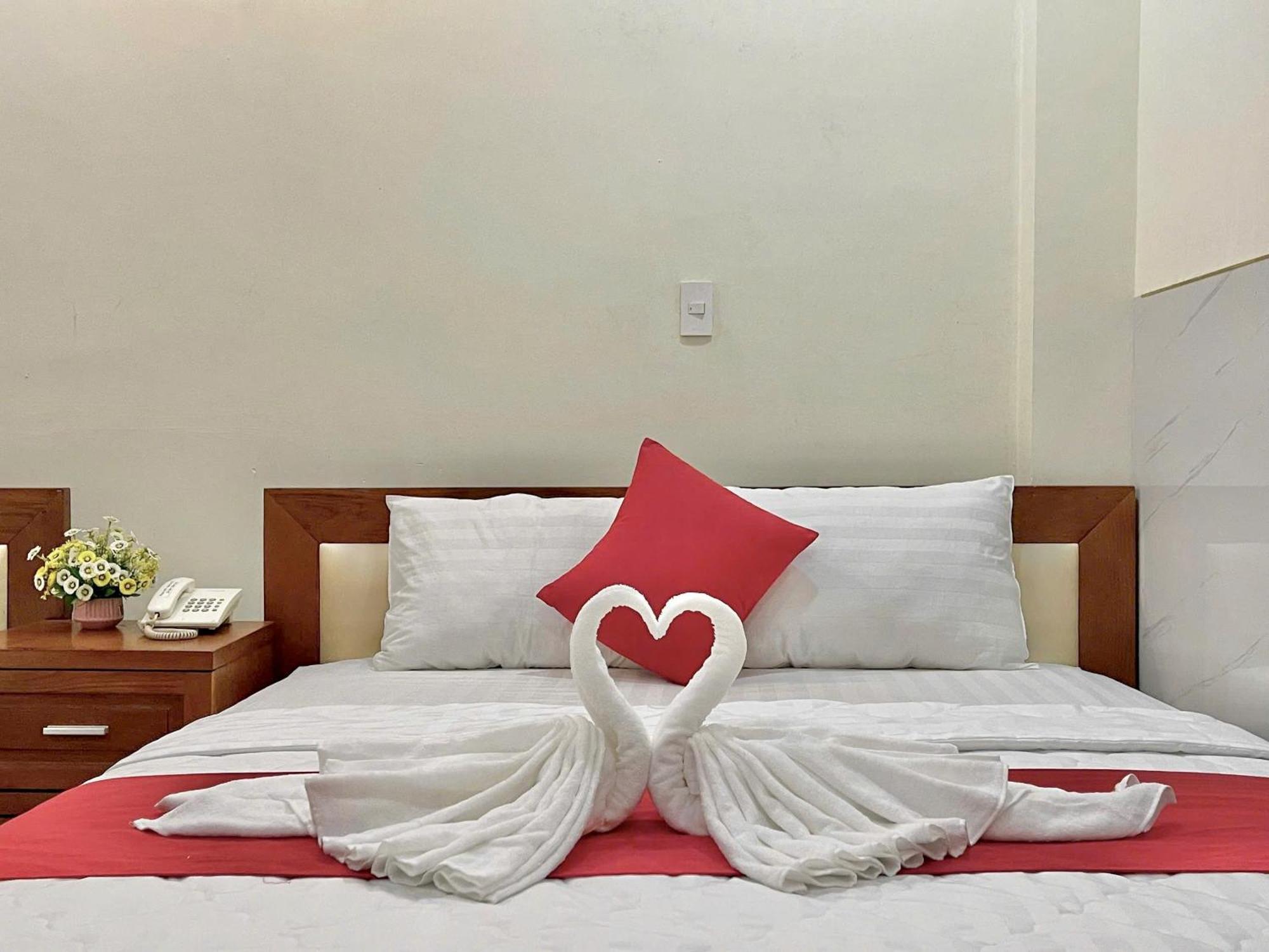 Nhu Y Hotel Ho Chi Minh-stad Buitenkant foto